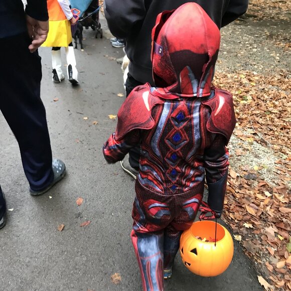 Red Power Ranger Muscle costume - Picture 2 of 16